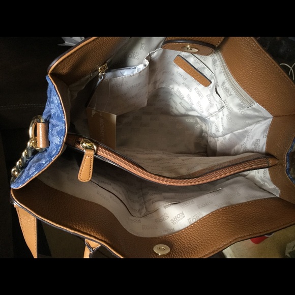 New micheal kors purse - Picture 4 of 6